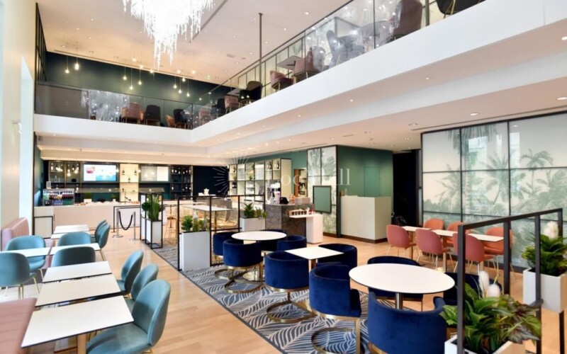 Le chaleureux café-restaurant du Petit Palais.