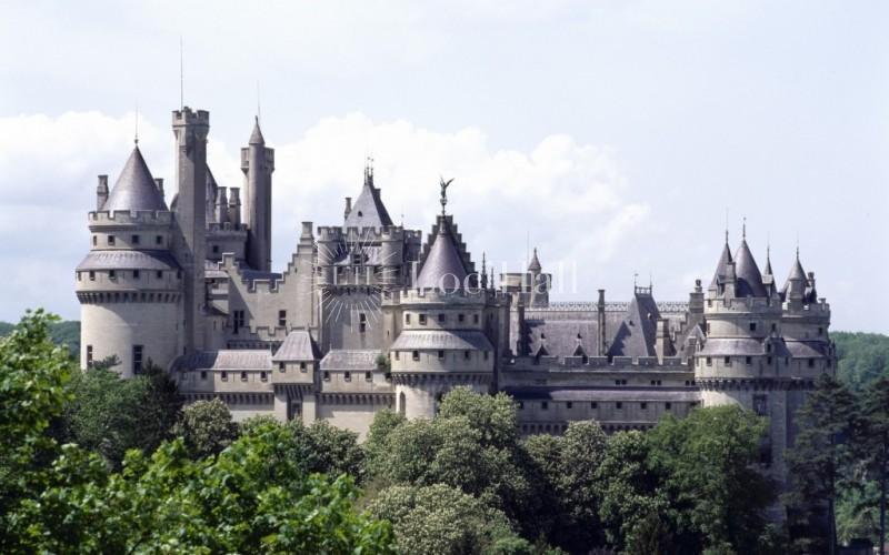 Privatisation du Château de Pierrefonds pour des cocktails
