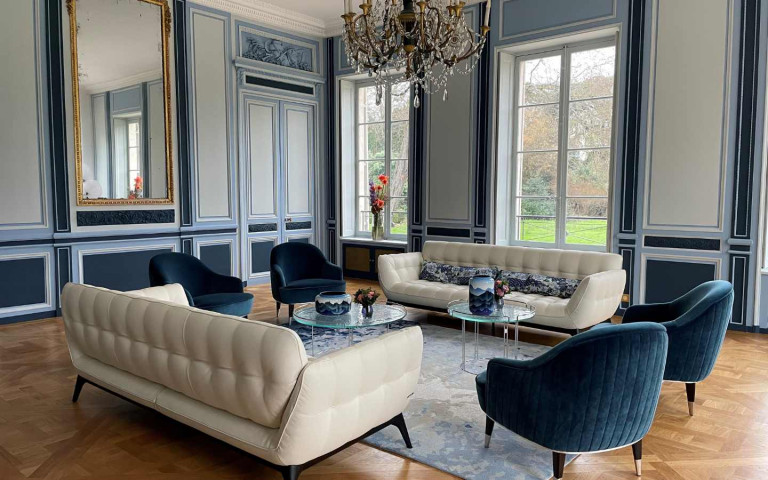 Domaine Madame Elisabeth salon bleu