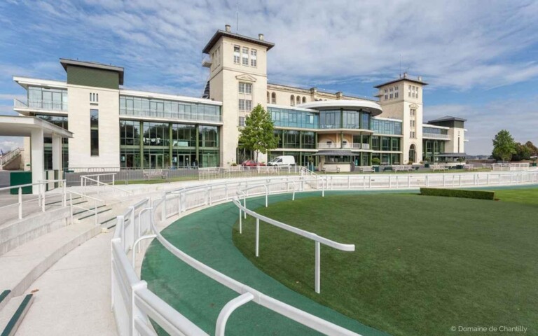 Privatisation de l'Hippodrome du domaine de Chantilly