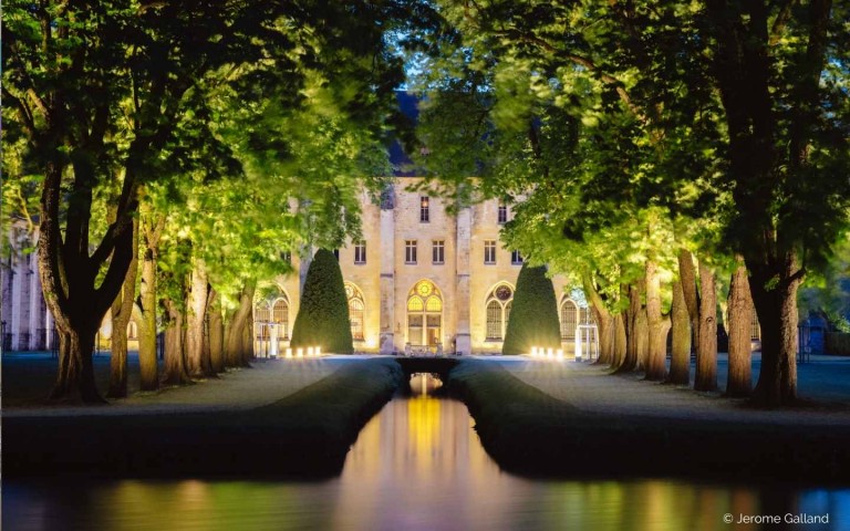 Abbaye de Royaumont Réfectoire des moines nuit