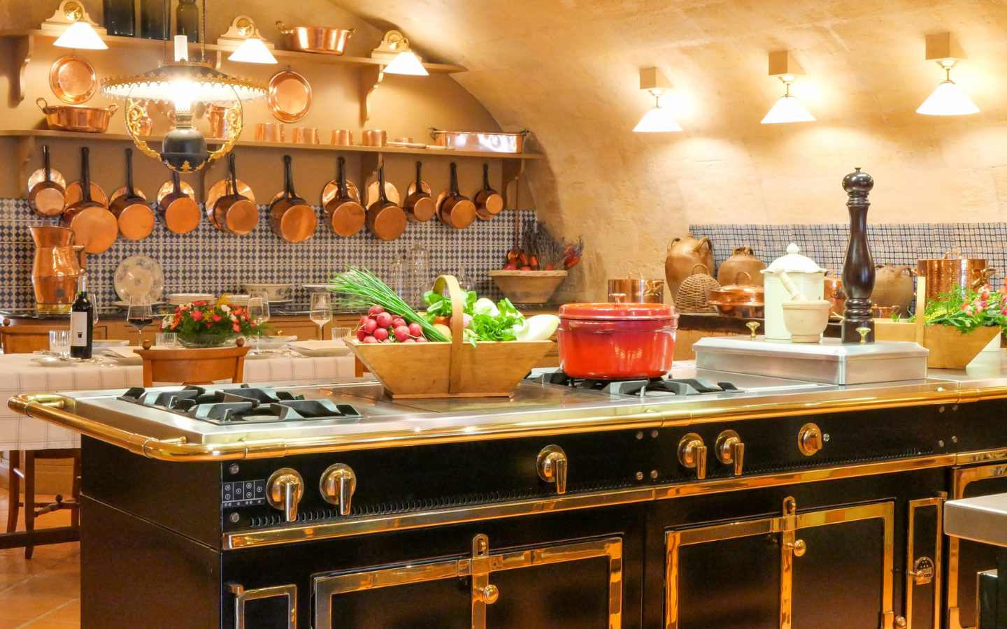 Chateau La Lagune cuisine 2