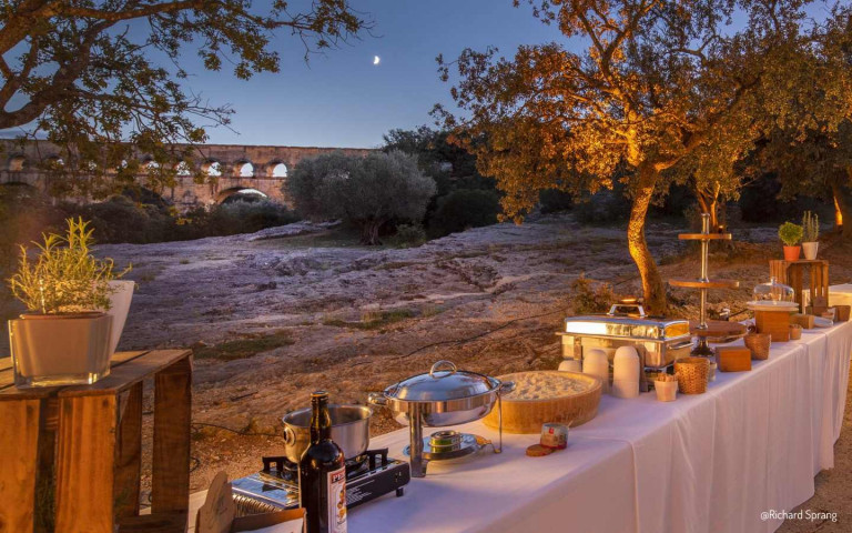 Pont du gard soirée d'été