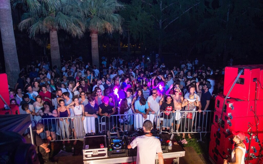 musical evening in the gardens of the Noailles media library in Cannes