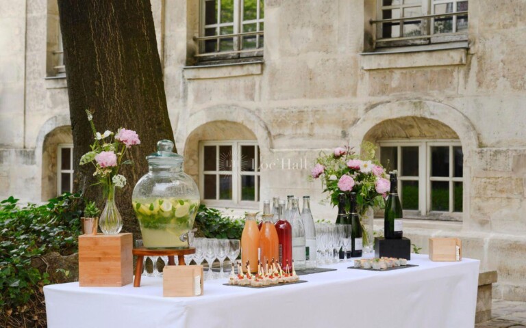 The Salon in the Cour d'Honneur of the Maison Européenne de la Photographie in breakfast format.