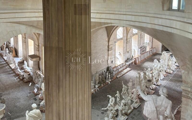 La galerie des sculptures de l’École Nationale Supérieure d’Architecture de Versailles.