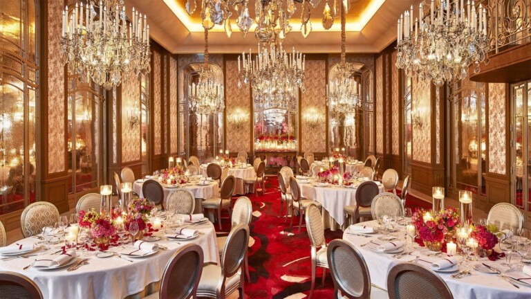 hotel-plaza-athenee-paris-1